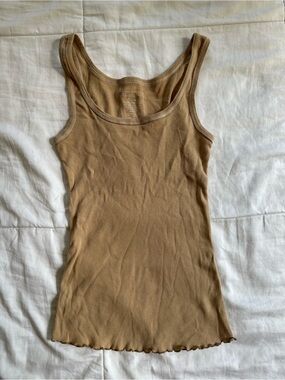 Discovery Y2K Cotton Ribbed Tank Top Beige Lettuce Hem Sleeveless Basic